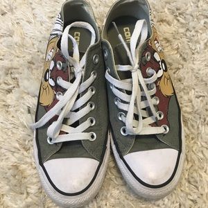 Tasmanian Devil Converse Size 7